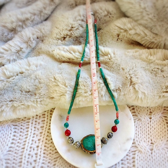 BOHO Necklace w Large Turquoise Pendant - Picture 7 of 8